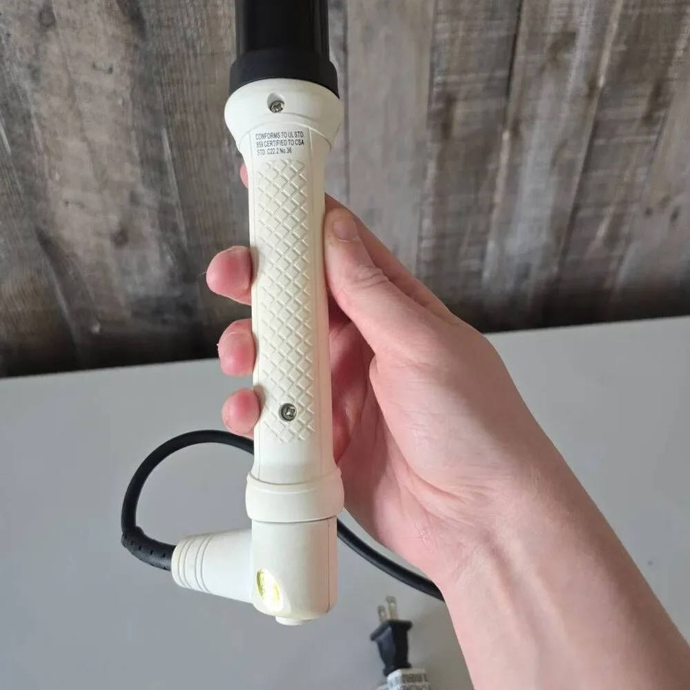 L’ange Hair Curling Iron Wand HT015B 1” White